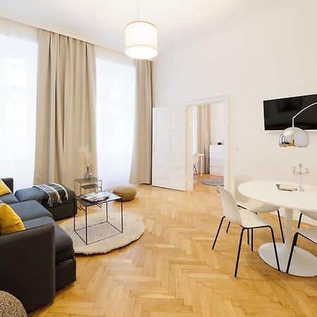 Franz 21 - Typical Viennese Apartment In The Heart Of Βιέννη Εξωτερικό φωτογραφία