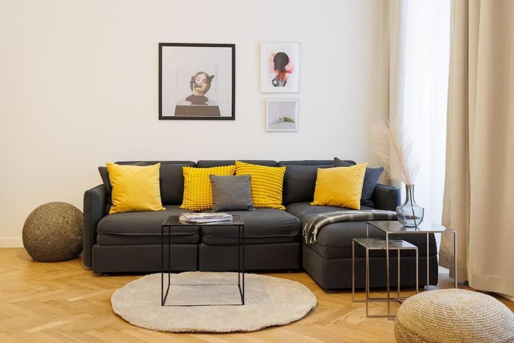 Franz 21 - Typical Viennese Apartment In The Heart Of Βιέννη Εξωτερικό φωτογραφία